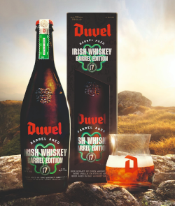 Duvel Barrel Aged Batch 7 verpakking en glas